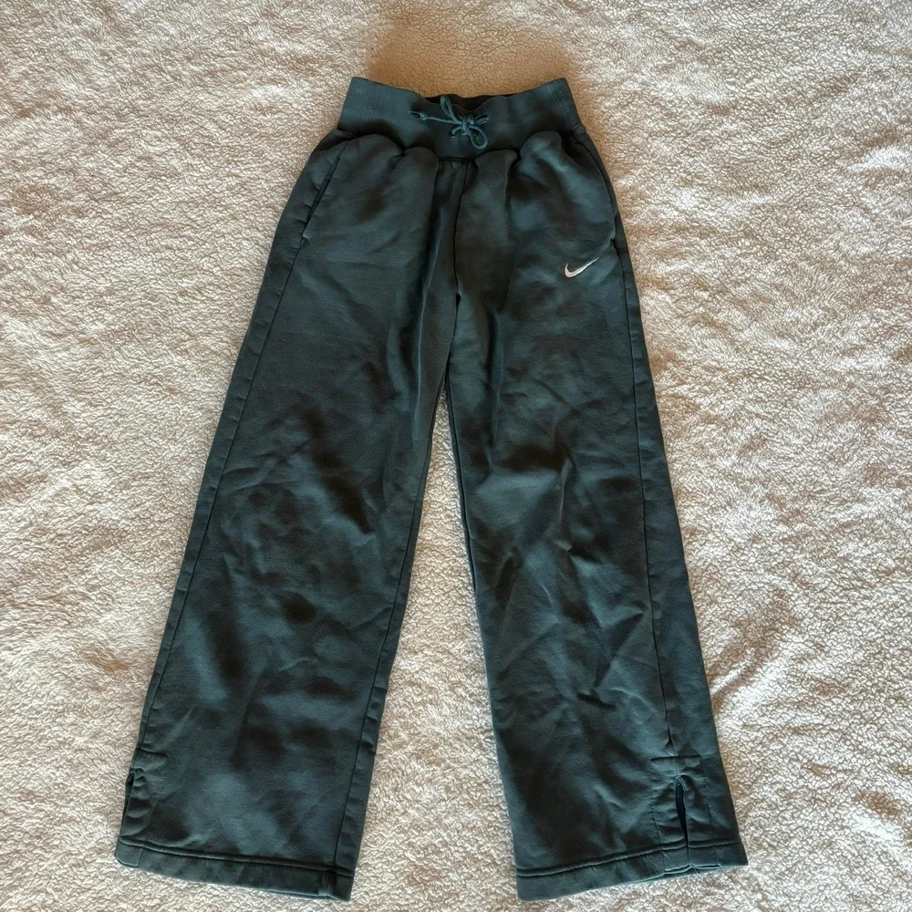 Nike Phoenix Fleece Oversized Hoodie and Wide Leg Sweatpants Set Green Small